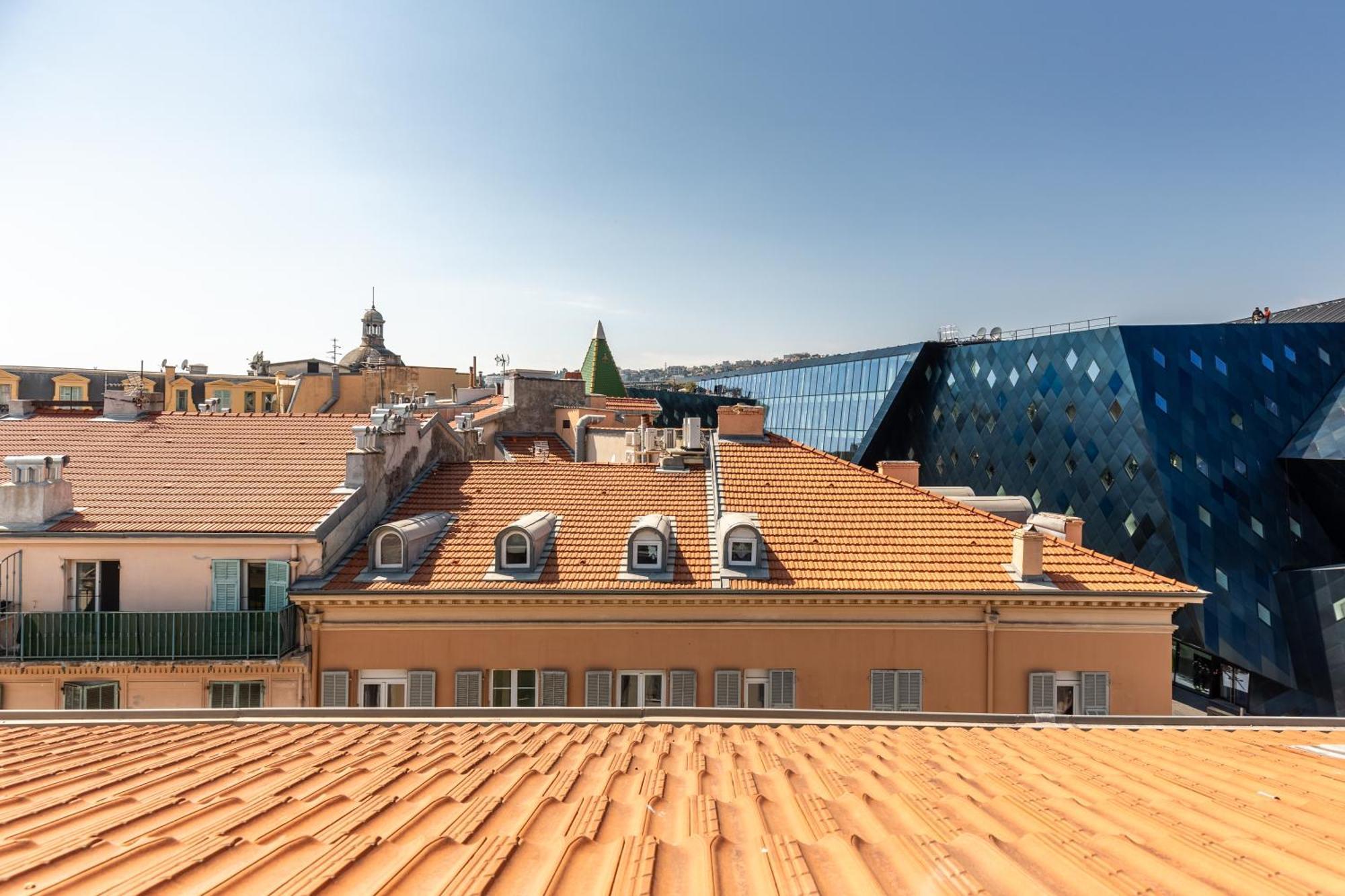 Homelivia, Attic Room -Mansarde Sous Les Toits De Nice Exteriör bild